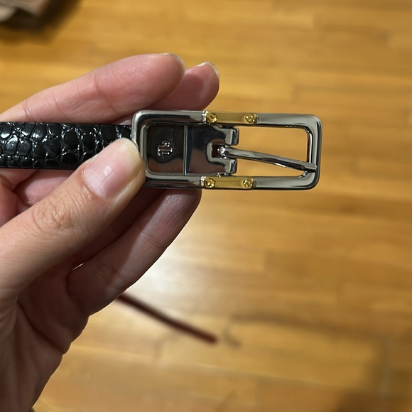 Like New Ralph Lauren Belt with Silver Buckle - Picture 10 of 10